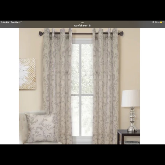 Curtains 2 panels - Picture 2 of 6